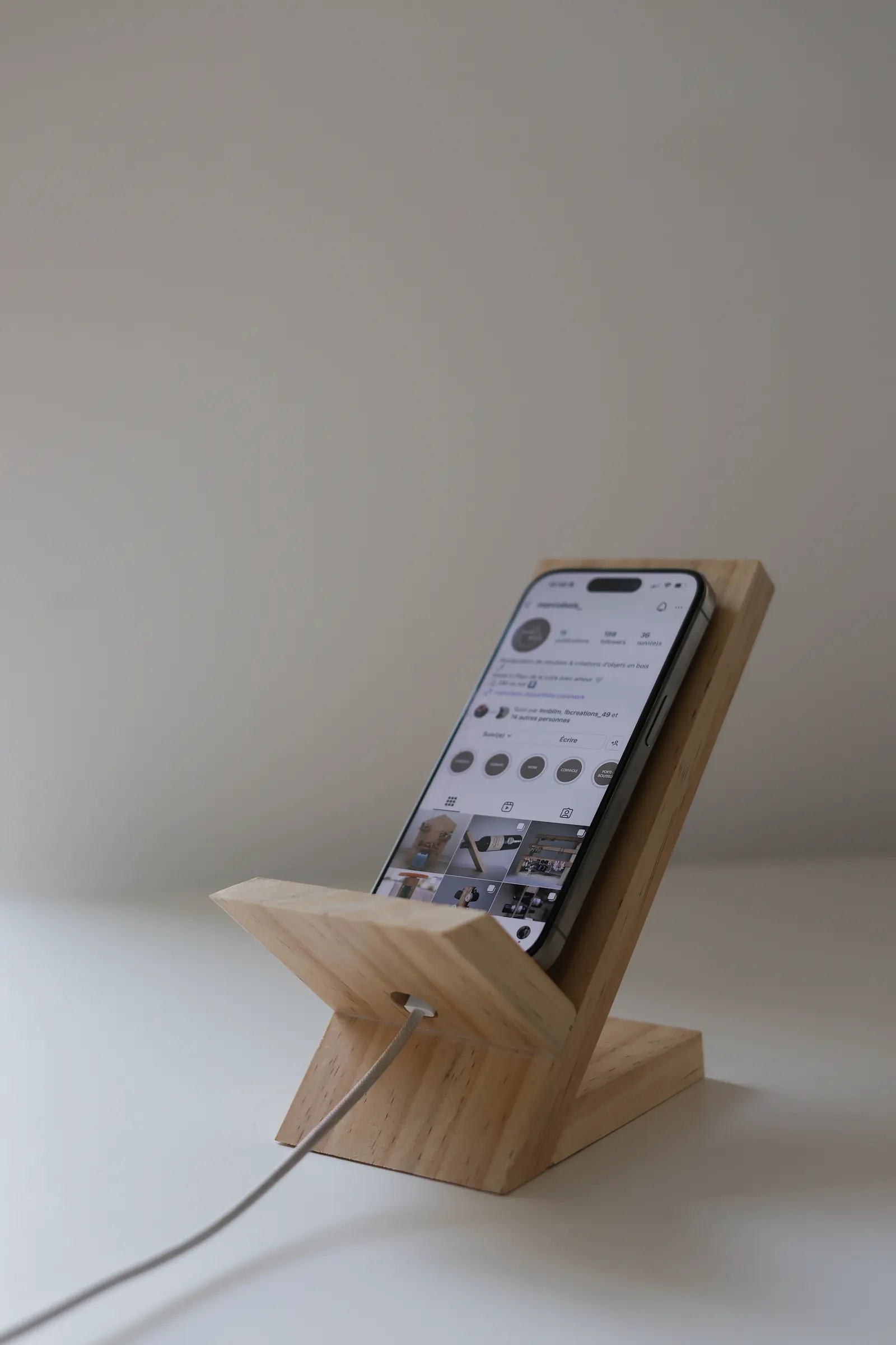 Le support téléphone — Objets du quotidien