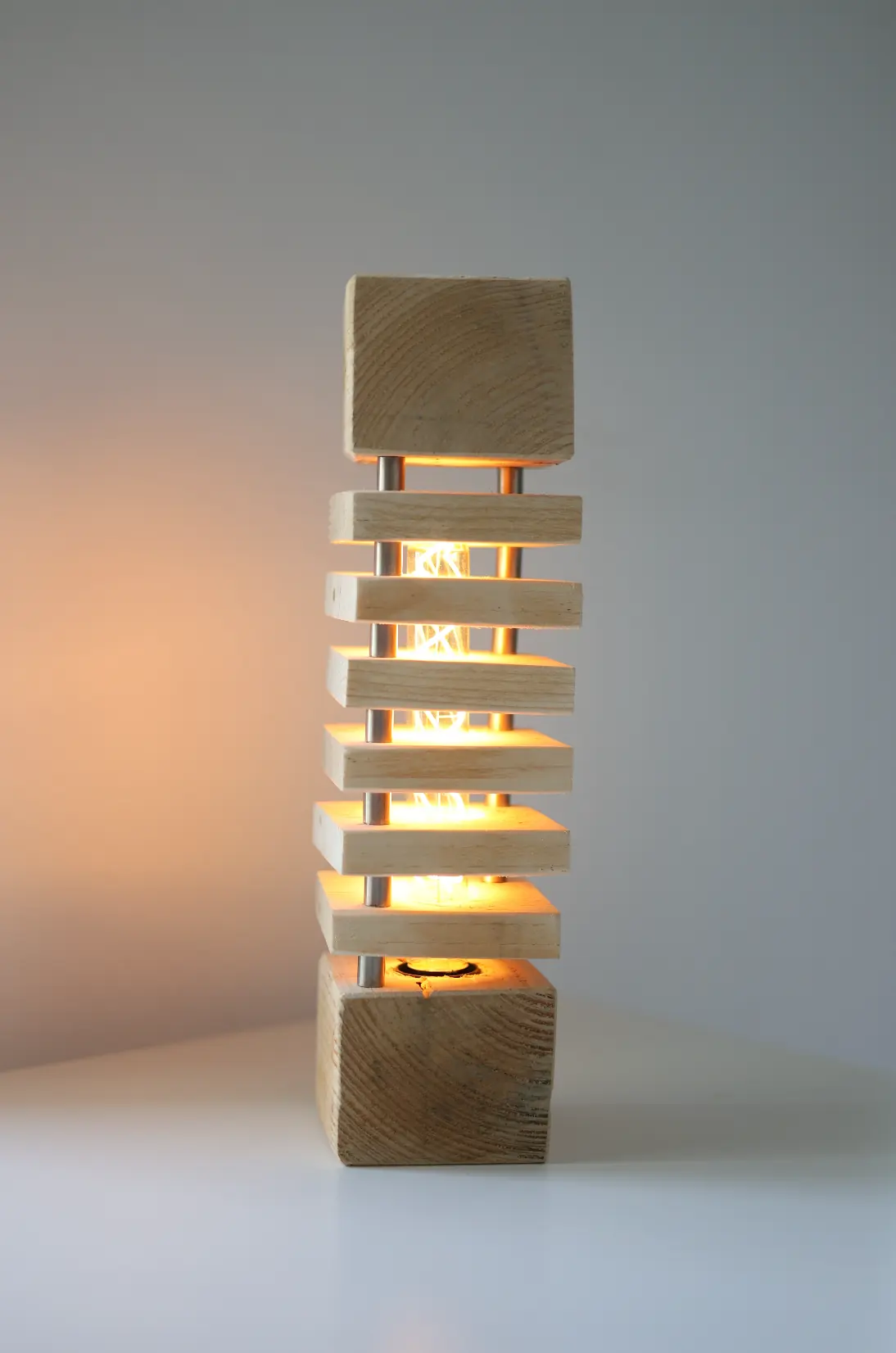 La « Insula » — Luminaires