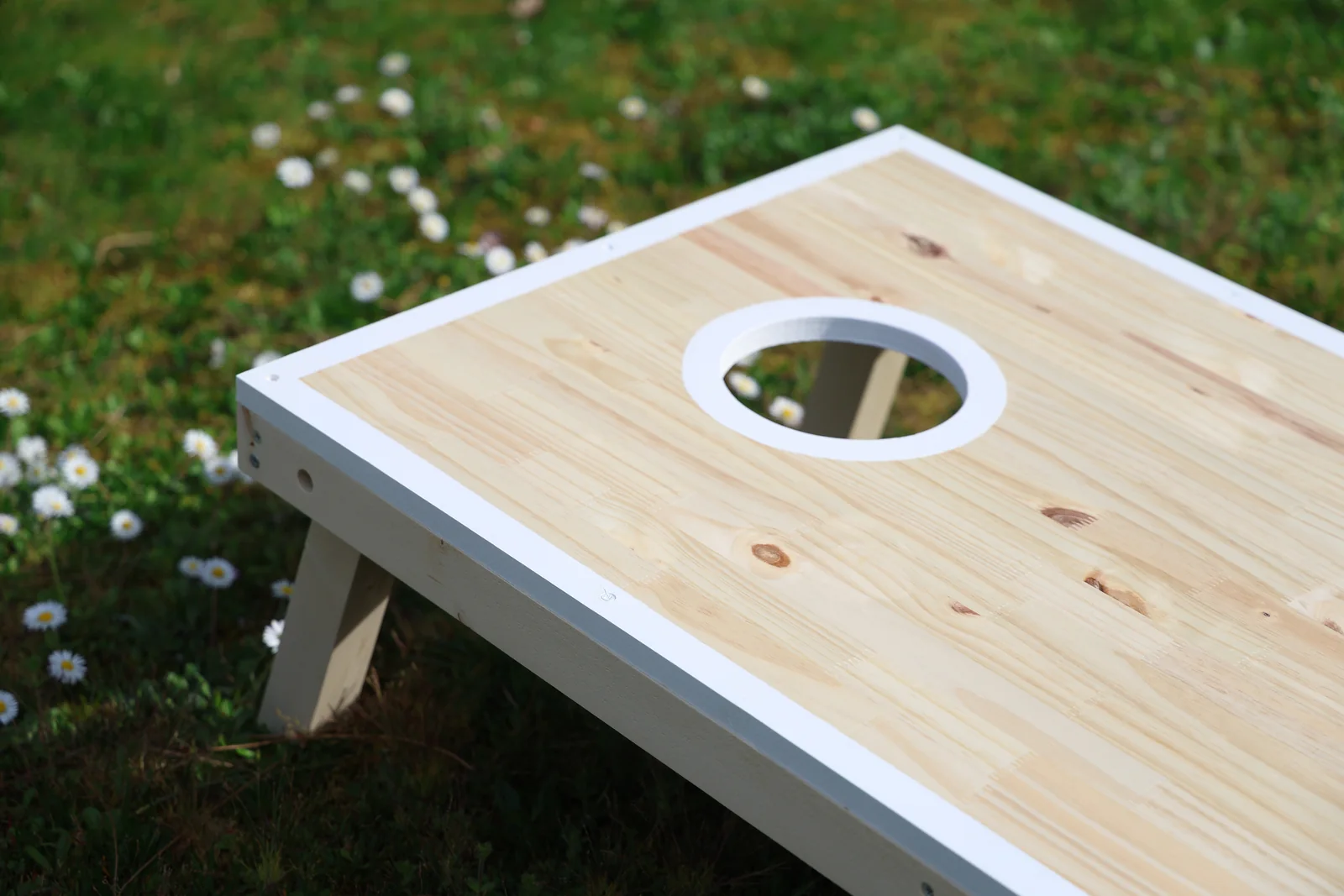 Partie de cornhole lors d’un événement